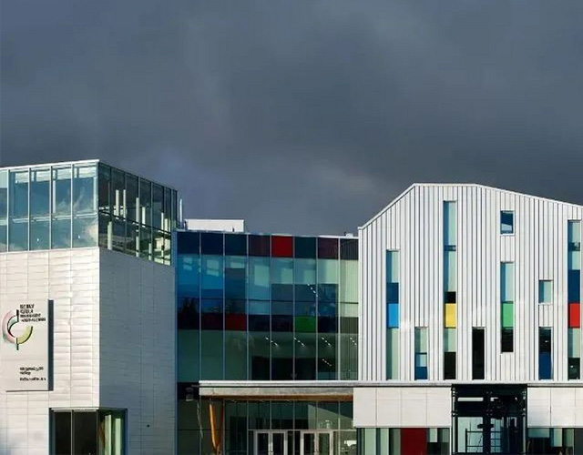 艾米丽卡尔艺术与设计大学